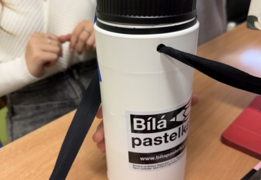 Charitativní akce Bílá pastelka