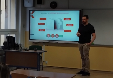 Přednáška na téma Prevence zubního kazu a fluoridy a Hypersenzitivní dentin