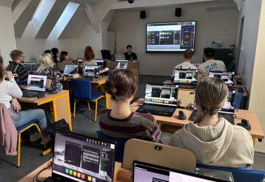 Odborník z praxe z firmy Zirkonzahn